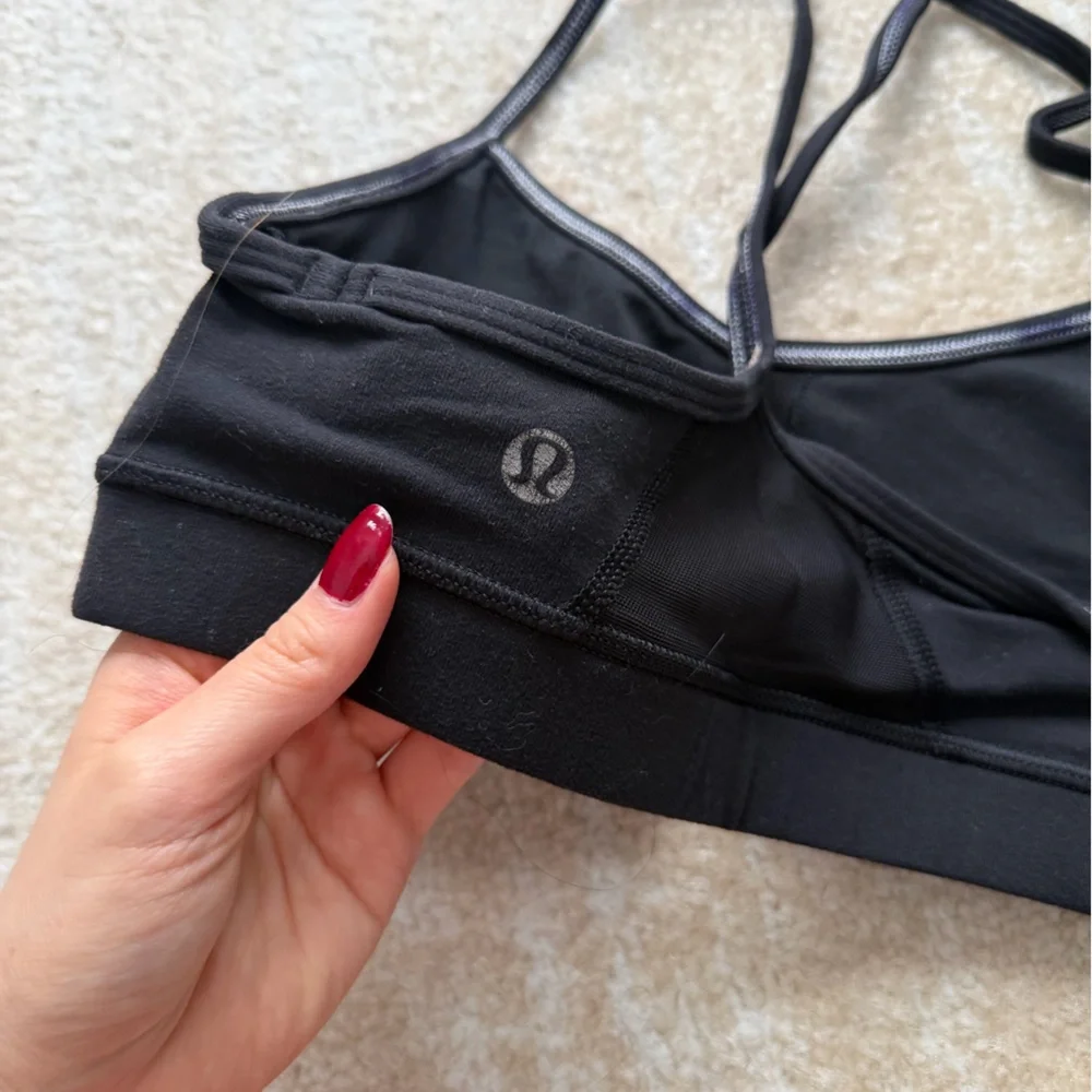 lululemon athletica Black Sports Bra - Picture 3 of 4